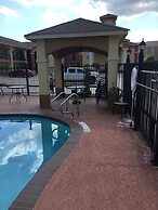 Regency Inn & Suites - Baytown