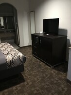 Regency Inn & Suites - Baytown