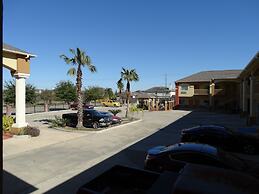 Regency Inn & Suites - Baytown