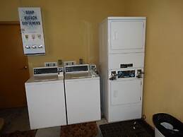 Regency Inn & Suites - Baytown