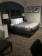 Regency Inn & Suites - Baytown