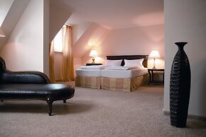 Hotel Schloss Reinach