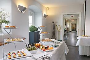 Hotel Schloss Reinach