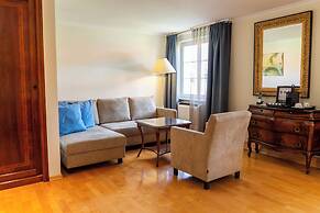 Hotel Schloss Reinach