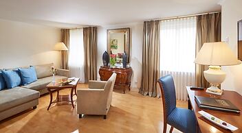 Hotel Schloss Reinach