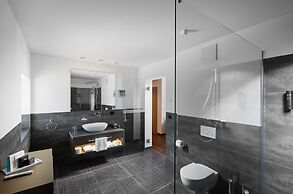 Hotel Schloss Reinach