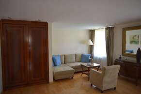 Hotel Schloss Reinach