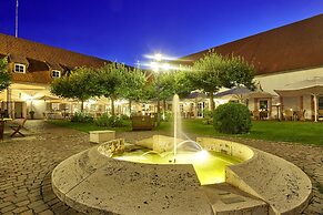 Hotel Schloss Reinach
