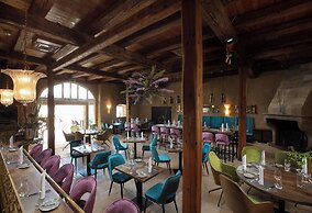 Hotel Schloss Reinach