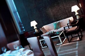 Renaissance Tianjin Lakeview Hotel