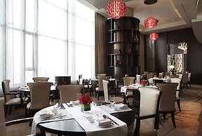 Renaissance Tianjin Lakeview Hotel
