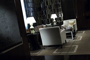 Renaissance Tianjin Lakeview Hotel