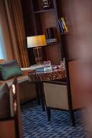 Renaissance Tianjin Lakeview Hotel