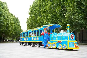 Renaissance Tianjin Lakeview Hotel