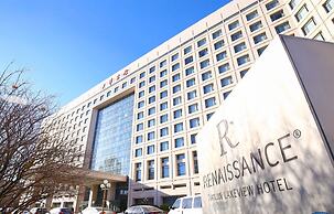 Renaissance Tianjin Lakeview Hotel