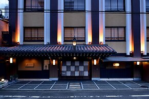 NISHIYAMA RYOKAN - Established in 1953