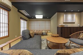 NISHIYAMA RYOKAN - Established in 1953