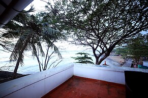 Old Lighthouse Bristow Hotel