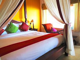 Old Lighthouse Bristow Hotel