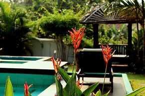 Old Lighthouse Bristow Hotel