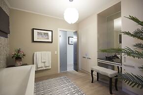 The Hyde All-Suite Hotel