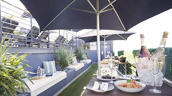 The Hyde All-Suite Hotel