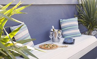 The Hyde All-Suite Hotel