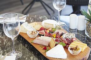 The Hyde All-Suite Hotel