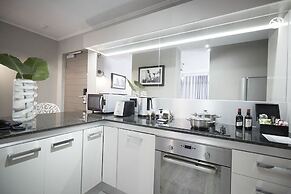 The Hyde All-Suite Hotel