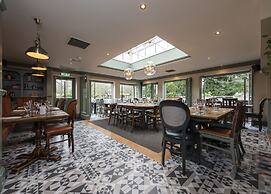 The Wilmslow Lodge