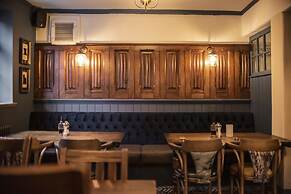 The Wilmslow Lodge