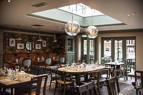 The Wilmslow Lodge