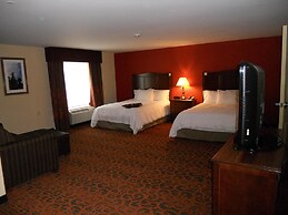 Hampton Inn & Suites Cincinnati/Uptown-University Area