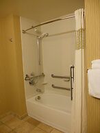 Hampton Inn & Suites Cincinnati/Uptown-University Area