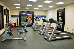 Hampton Inn & Suites Cincinnati/Uptown-University Area