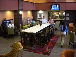 Hampton Inn & Suites Cincinnati/Uptown-University Area