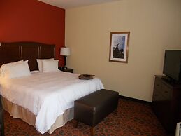 Hampton Inn & Suites Cincinnati/Uptown-University Area
