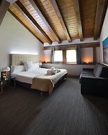 Hotel Dolarea