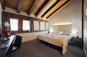 Hotel Dolarea