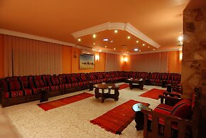 Al Rashid Hotel