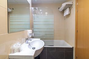 Hotel Abades Via Norte