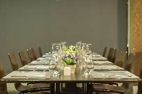 Hotel Abades Via Norte