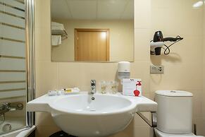 Hotel Abades Via Norte