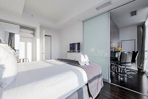 Canada Suites on Bay