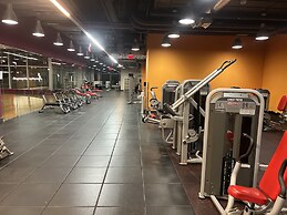 Canada Suites on Bay