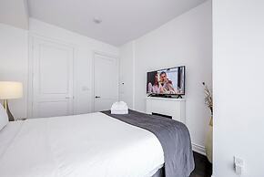 Canada Suites on Bay