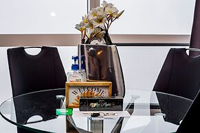 Canada Suites on Bay