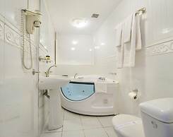 Hotel Imparatul Romanilor