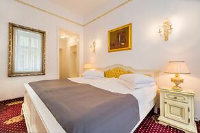 Hotel Imparatul Romanilor