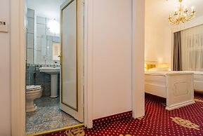 Hotel Imparatul Romanilor